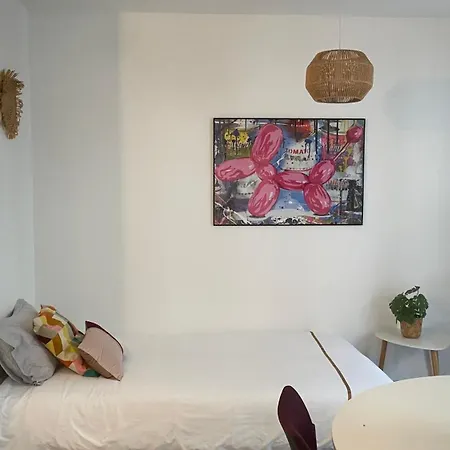 Le Pinky Bird - 19 Apartment *